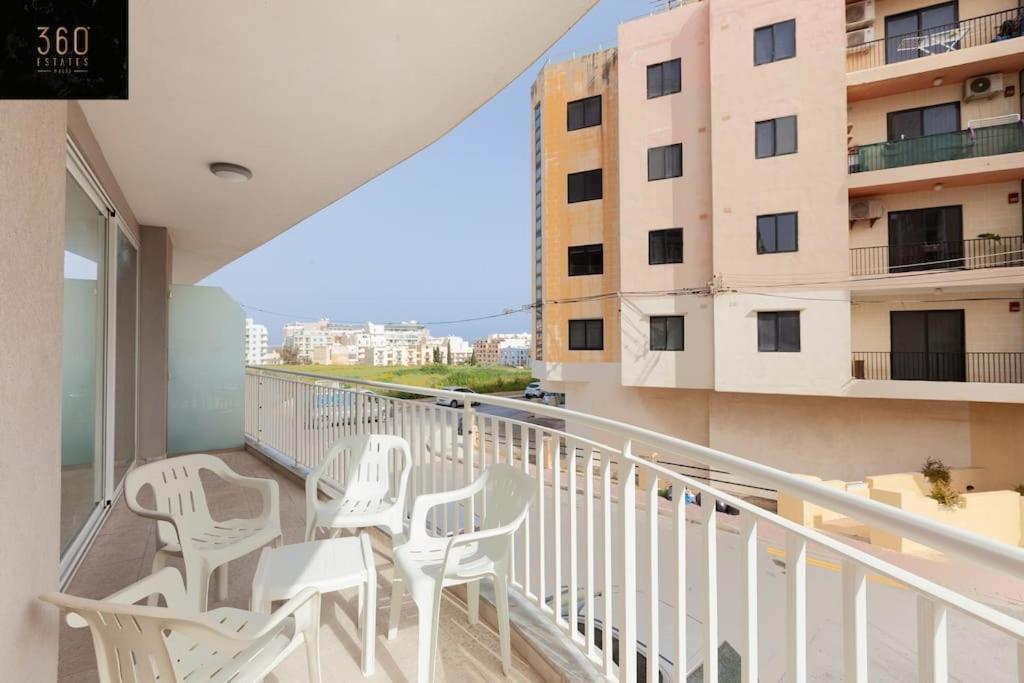 Spacious 2Br Apt In Qawra - Perfect For Families By 360 Estates Σεντ Πόλς Μπέι Εξωτερικό φωτογραφία