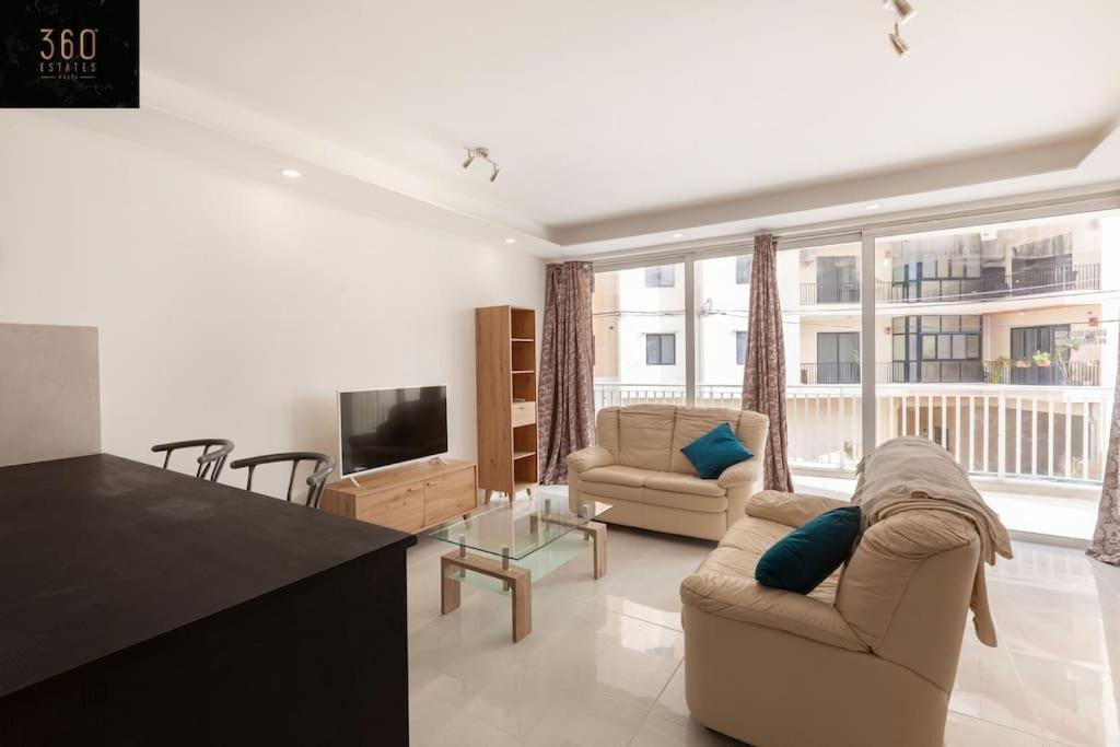 Spacious 2Br Apt In Qawra - Perfect For Families By 360 Estates Σεντ Πόλς Μπέι Εξωτερικό φωτογραφία