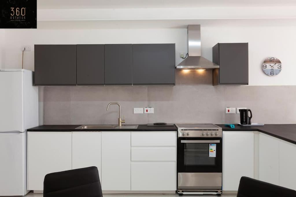 Spacious 2Br Apt In Qawra - Perfect For Families By 360 Estates Σεντ Πόλς Μπέι Εξωτερικό φωτογραφία